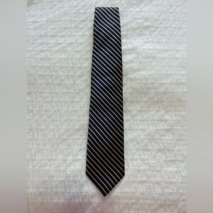 Brook’s Brothers Navy and Gold Striped Men's Tie